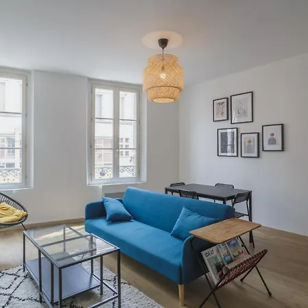 Hypercentre - Ideal Groupe - Appartement - 4 Chambres Apartment *