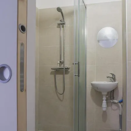 Hypercentre - Ideal Groupe - Appartement - 4 Chambres * Troyes