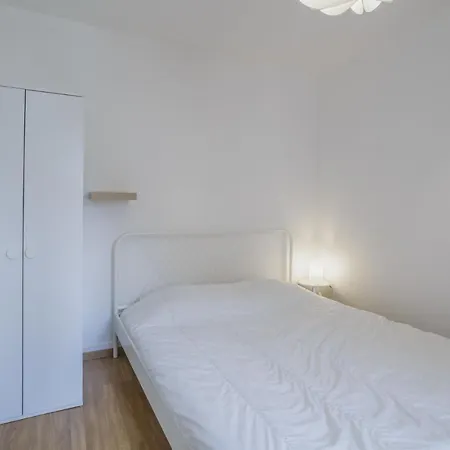 Hypercentre - Ideal Groupe - Appartement - 4 Chambres Apartment Troyes